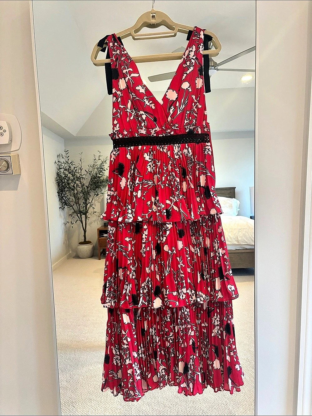 self-portrait Floral Print Tiered Pleated Midi Dress Red & Black Size 6